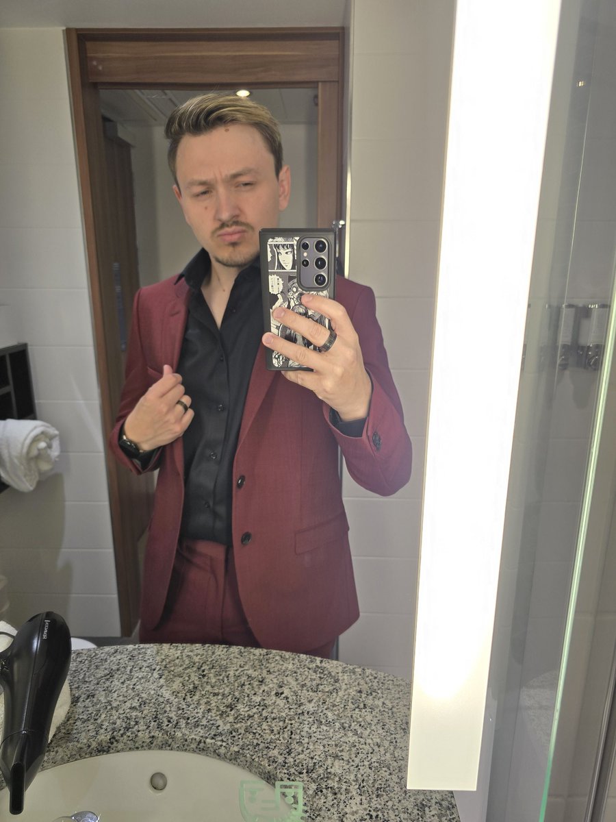 CreepyPastaPunch 💙💛 tweet media