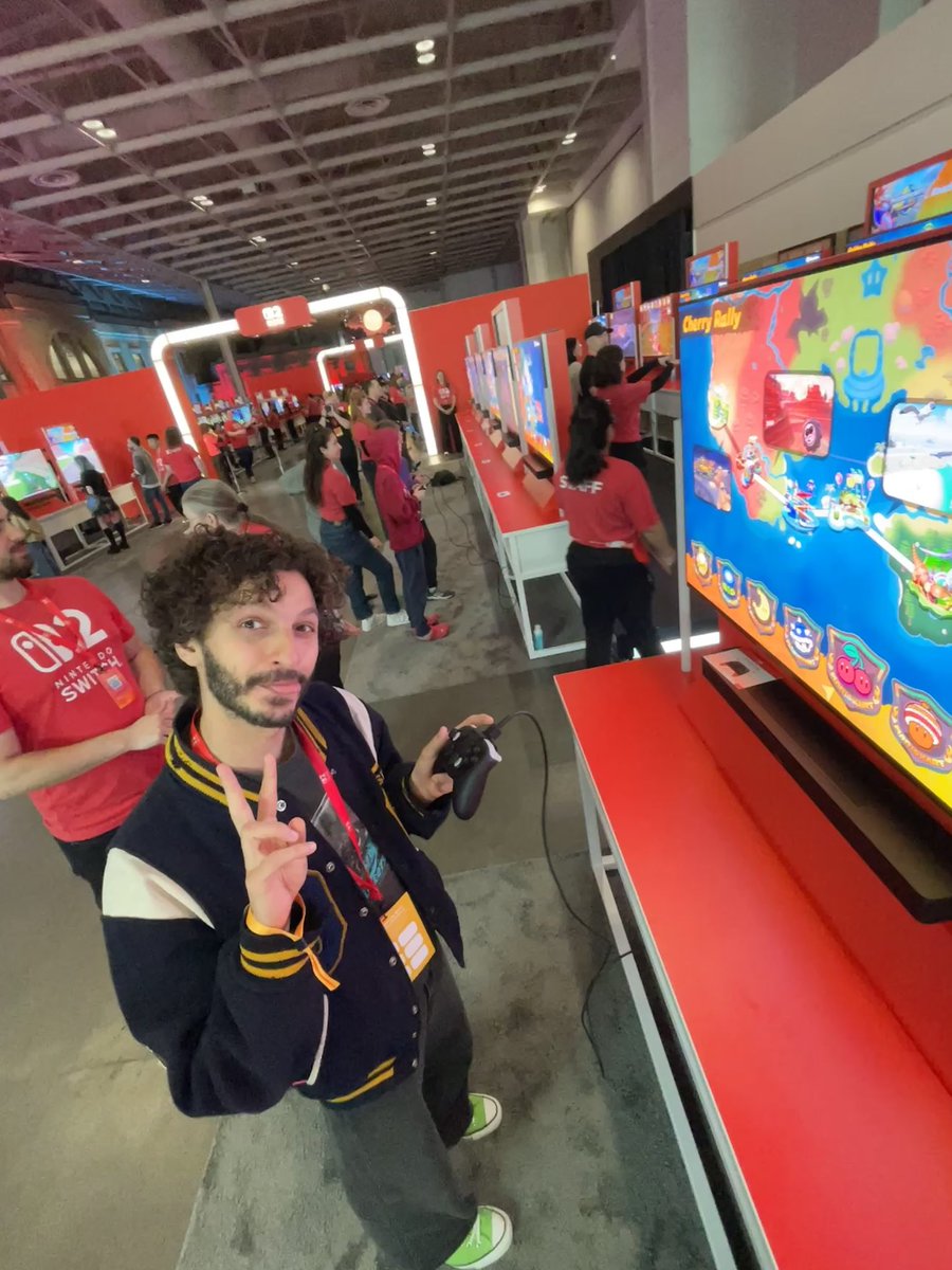 We got to try the new Nintendo Switch 2 yesterday!! :D
#NintendoSwitch2 #NintendoCanada