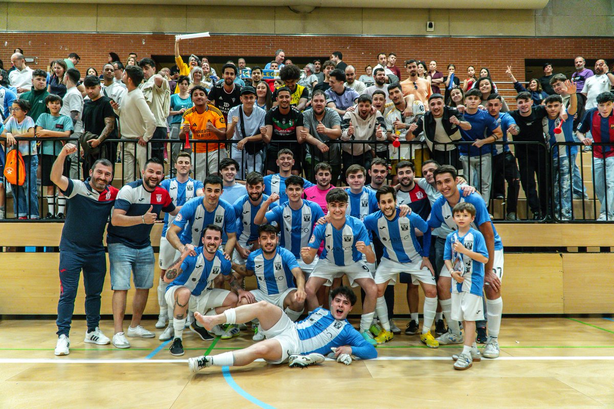 C.D. Leganés Fútbol Sala (@cdleganesfs) on Twitter photo RESULTADOS | 2RFEF
✅️ Victoria sufrida (4-3) vs <a href="/CDNuciaFS/">CD Sporting FS La Nucía</a> en un partido vibrante gracias a nuestra gran afición.
🙌🏼 Sabíamos de la importancia del partido y lo hicimos real. Gran empuje y buen acierto para llevarnos el +3.
Juanma⚽️⚽️
Dani⚽️
Alex⚽️
#5AñosSoñando🔵⚪️ RESULTADOS | 2RFEF
✅️ Victoria sufrida (4-3) vs <a href="/CDNuciaFS/">CD Sporting FS La Nucía</a> en un partido vibrante gracias a nuestra gran afición.
🙌🏼 Sabíamos de la importancia del partido y lo hicimos real. Gran empuje y buen acierto para llevarnos el +3.
Juanma⚽️⚽️
Dani⚽️
Alex⚽️
#5AñosSoñando🔵⚪️