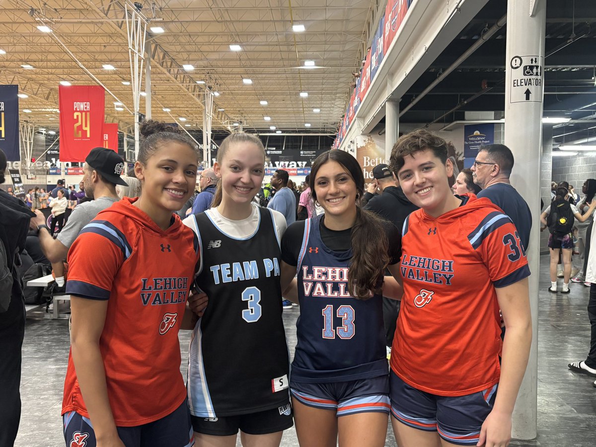 Aliyah B~class of 2026 (@aliyahbrame) on Twitter photo It’s that time of year…teammates become opponents, opponents become teammates! Always friends😉 LET’S GOO… <a href="/OliveWhitney32/">Olive Whitney</a> <a href="/gabby_devita/">Gabby DeVita ~ class of 2026</a> <a href="/KendallN_3/">Kendall Nickischer</a> It’s that time of year…teammates become opponents, opponents become teammates! Always friends😉 LET’S GOO… <a href="/OliveWhitney32/">Olive Whitney</a> <a href="/gabby_devita/">Gabby DeVita ~ class of 2026</a> <a href="/KendallN_3/">Kendall Nickischer</a>