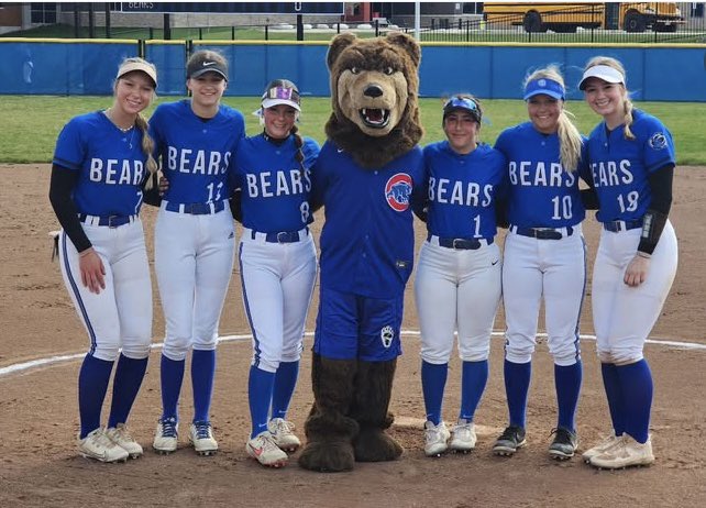 LZHS Softball tweet media