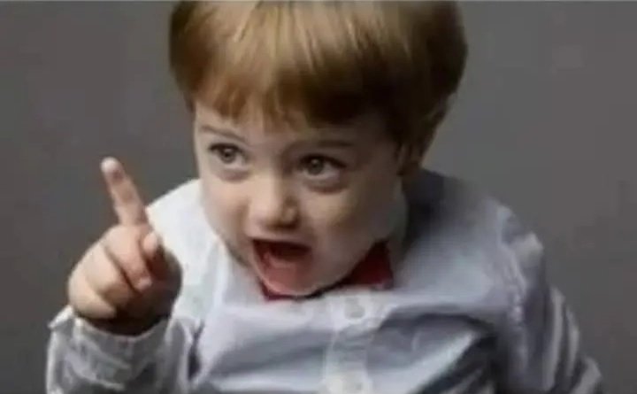 Dear Heart ❤️,please stop ✋️ getting emotional. Your job is to pump blood 💪 dat is all.