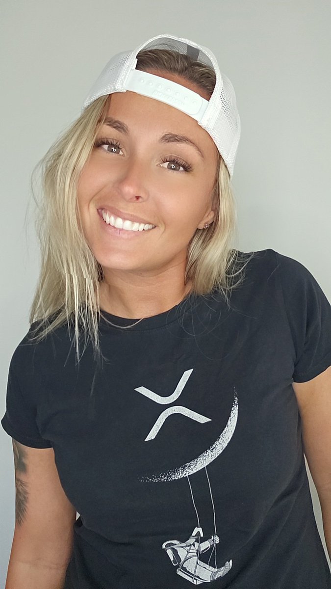 Lyndsey tweet media
