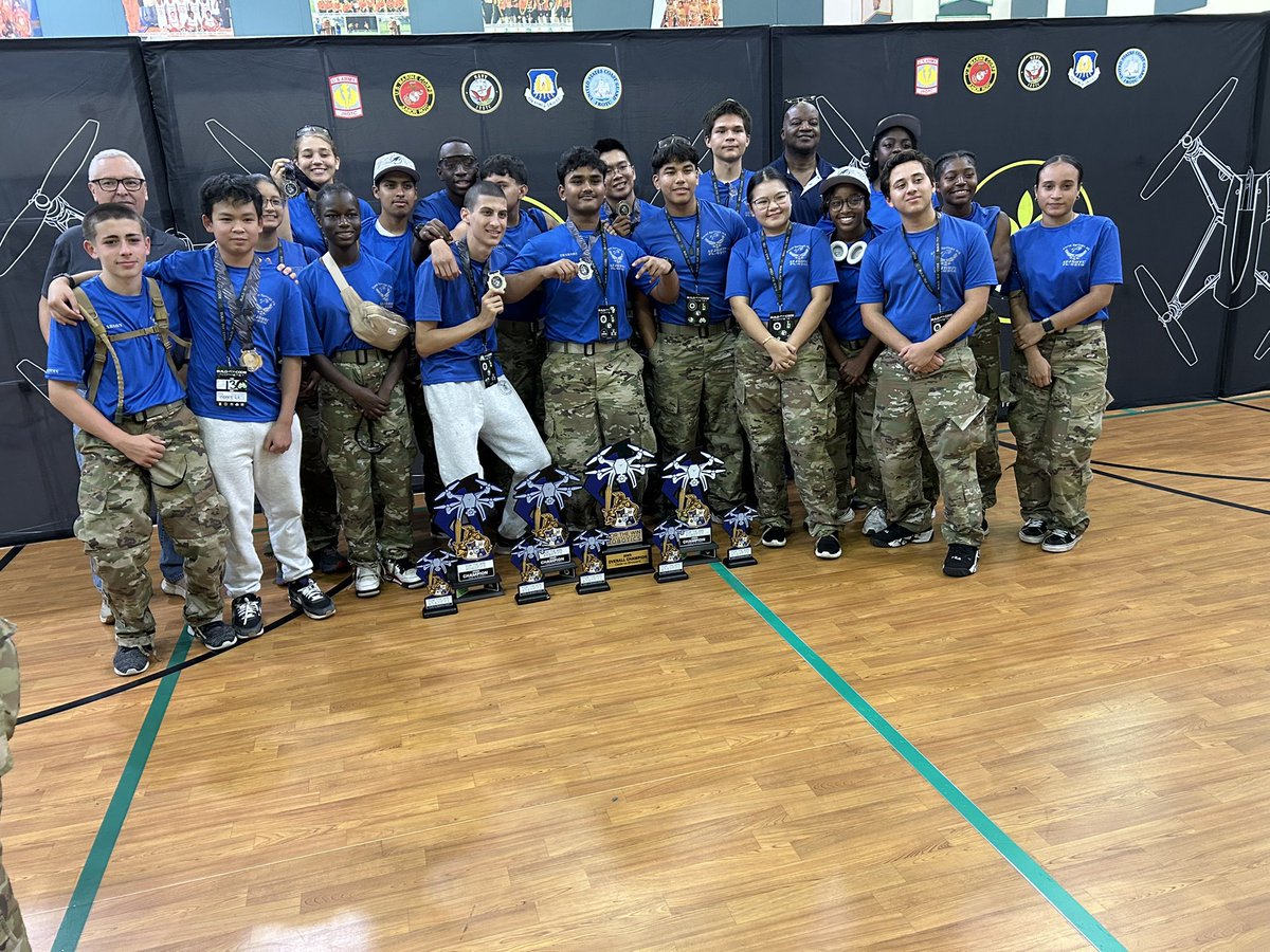 BrowardSTEM's tweet image. Congratulations @principalCSHS @BrowardJrotc @browardschools @HowardHepburn Overall FIRST place and 1st place in 3 different missions. #FillTheTrophyCase #GoColts !