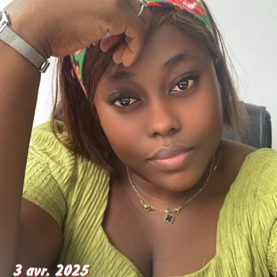 Miss__sharone tweet media