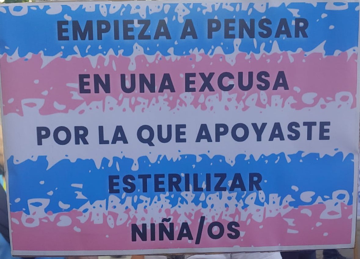 ajfrojo's tweet photo. @AidaLaFuga @PintoraInd83020 Reflexione https://t.co/k70FT89xrF