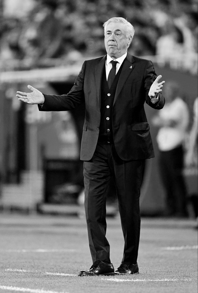 RMCFarab's tweet image. 🚨 نهاية المباراة | ريال مدريد 2-3 برشلونة.