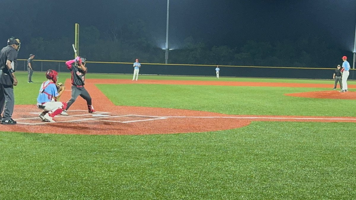 Michael Chavez tweet media