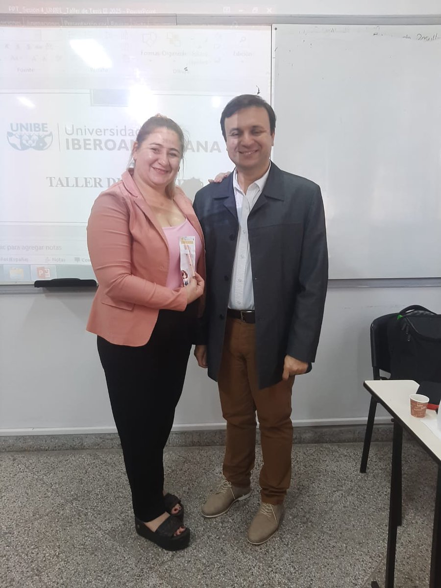 La jornada productiva y amena del Taller de Tesis IIII reunió a los candidatos a doctores del programa de Doctorado en Educación de la Universidad Iberoamericana en un espacio de diálogo académico enriquecedor.