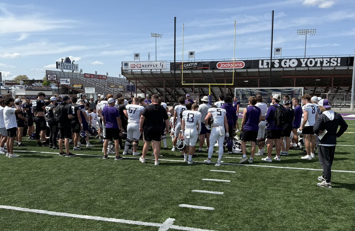 Dominic Al-Shawaf (@dominicalshawaf) on Twitter photo Had a great time <a href="/YotesFootball/">College of Idaho Football</a> Junior day and spring game. It was fun watching the guys work! Thank you to <a href="/CoachStinar/">Colby Stinar</a> <a href="/CoachANelson04/">Coach Austin Nelson</a> <a href="/CI_CoachBale/">Braden Bale</a> <a href="/CoachJewell/">Chris Jewell</a> and all the other coaches for taking time to talk with my Dad and I.
<a href="/BKKnightsFB/">Bishop Kelly Football</a> <a href="/chrisculig/">Chris Culig-Coach Q</a> <a href="/CoachKerfoot3/">Kyle Kerfoot</a> Had a great time <a href="/YotesFootball/">College of Idaho Football</a> Junior day and spring game. It was fun watching the guys work! Thank you to <a href="/CoachStinar/">Colby Stinar</a> <a href="/CoachANelson04/">Coach Austin Nelson</a> <a href="/CI_CoachBale/">Braden Bale</a> <a href="/CoachJewell/">Chris Jewell</a> and all the other coaches for taking time to talk with my Dad and I.
<a href="/BKKnightsFB/">Bishop Kelly Football</a> <a href="/chrisculig/">Chris Culig-Coach Q</a> <a href="/CoachKerfoot3/">Kyle Kerfoot</a>