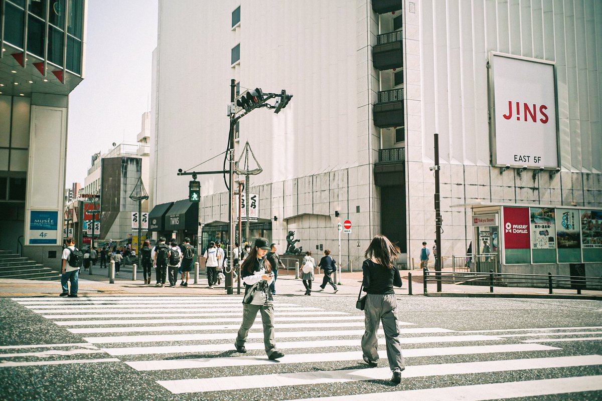 yangmahaeka's tweet image. Bikin lagi preset gratis yang baru mumpung lagi libur 🤩🤩🤩

Yang mau nyoba preset gratisan boleh..
Langsung Follow, Repost, Komen, dan DM aja ya
*jangan telat