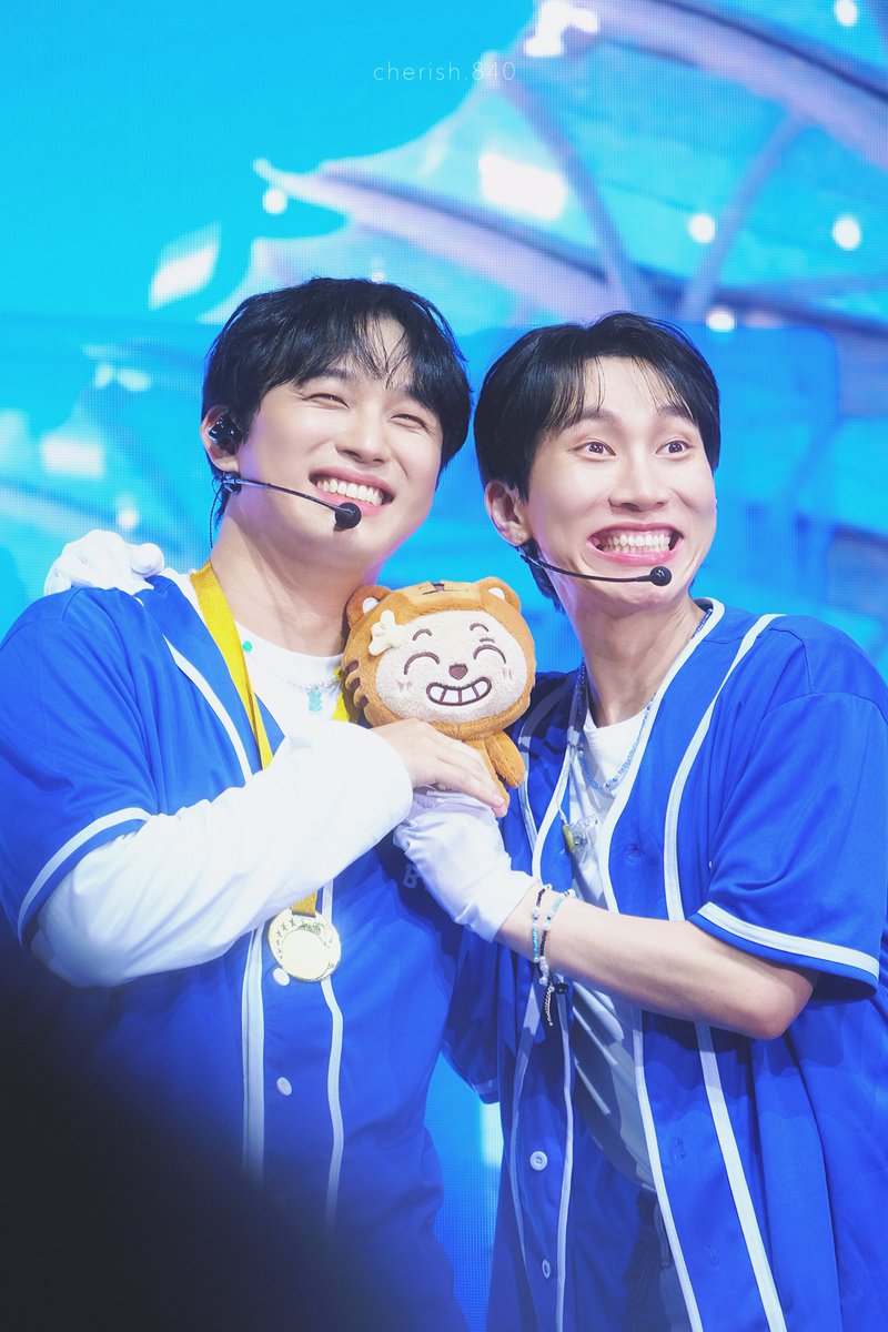 cherish_840's tweet photo. 250426 BTOB FAN-CON  【3,2,1 GO! MELympic】 in Hong Kong

🤣🤣🤣
@BTOB_IMHYUNSIK @BTOB_SEKwang 

#비투비 #BTOB
#321GO_MELympic 
#서은광 #SEOEUNKWANG
#임현식 #LIMHYUNSIK https://t.co/pk5oZ3IzuF
