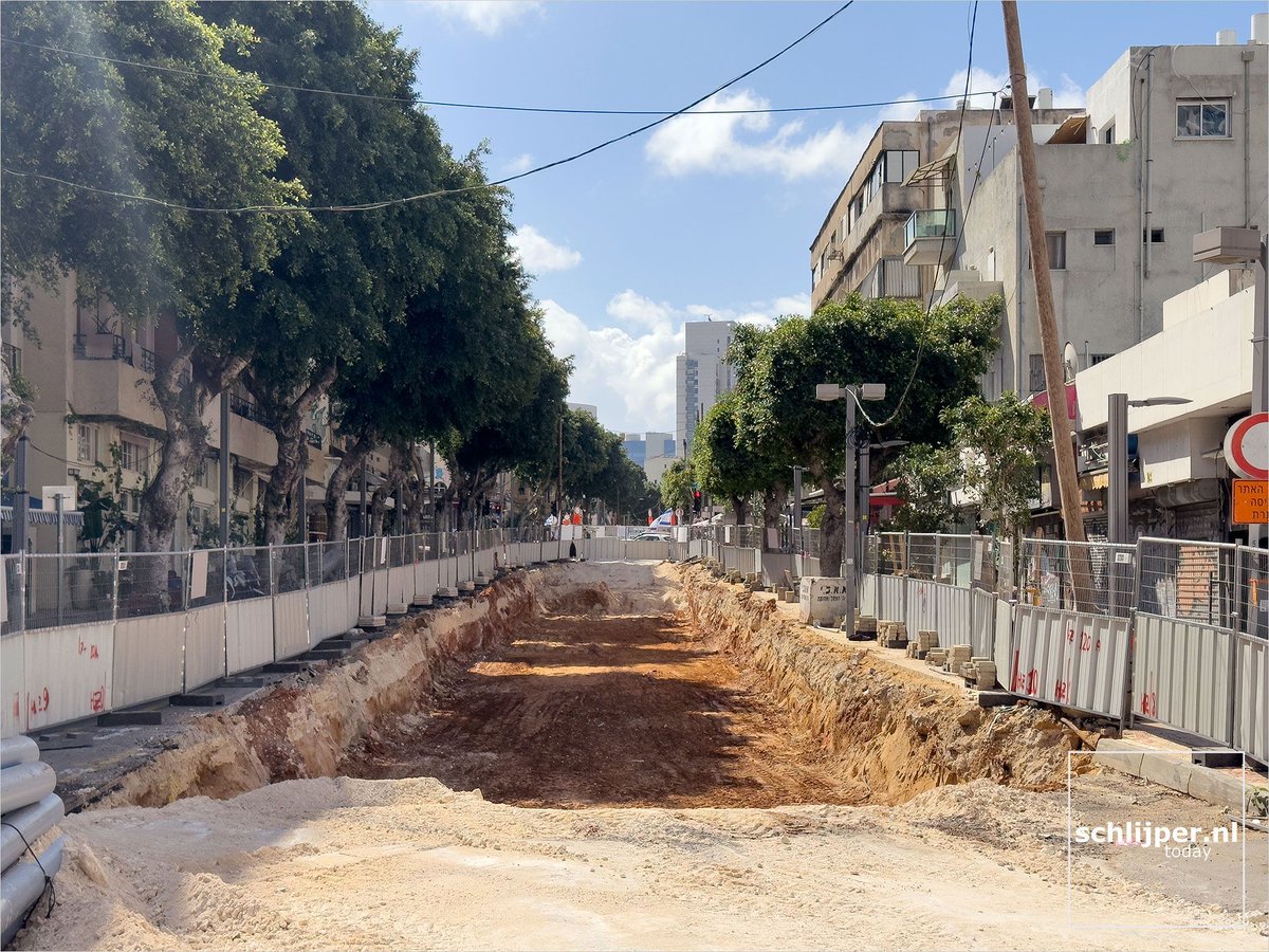 schlijperisrael's tweet image. #purplelineTLV #lightrail 26 04 2025, 10:13  Israel, Tel Aviv, Allenby