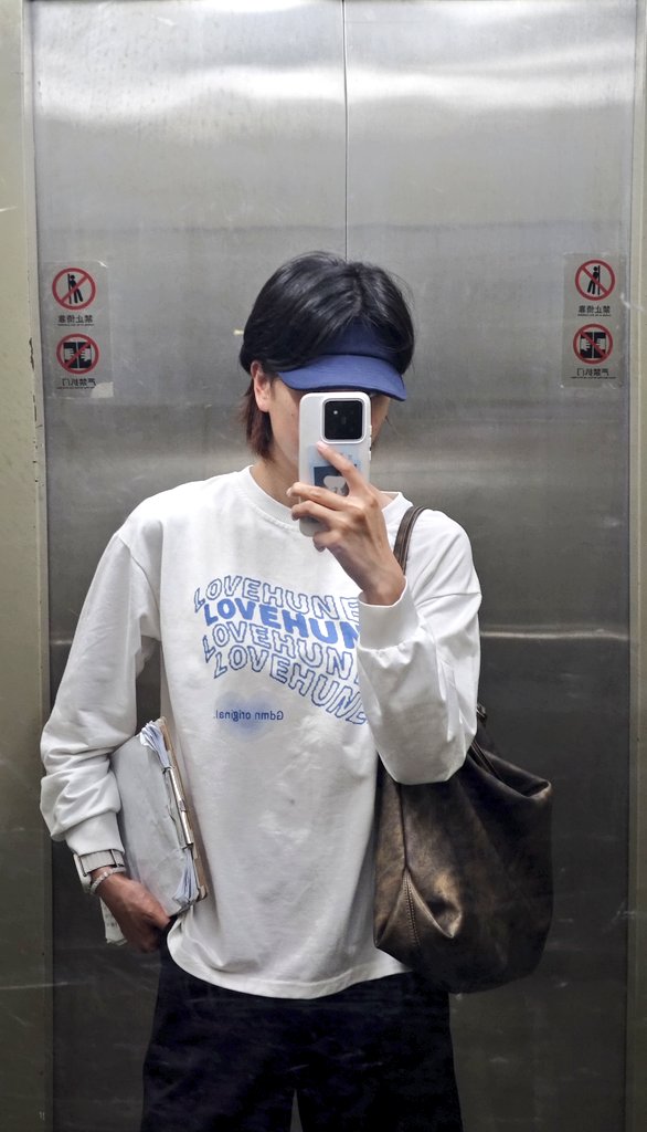 “禁止在电梯🔞”
#s #4i