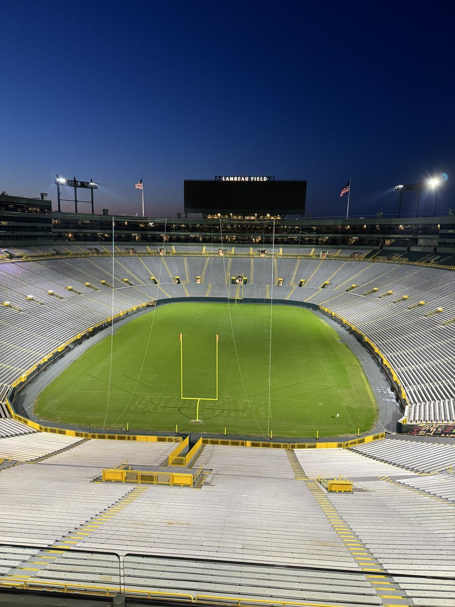 Goodnight Titletown. 

There is no place like Green Bay, Wisconsin. This city — the smallest market in the NFL — showed up in a big way for the league’s 2nd largest event. 600k people came to a city with a population of 100k. What a way to represent this area.