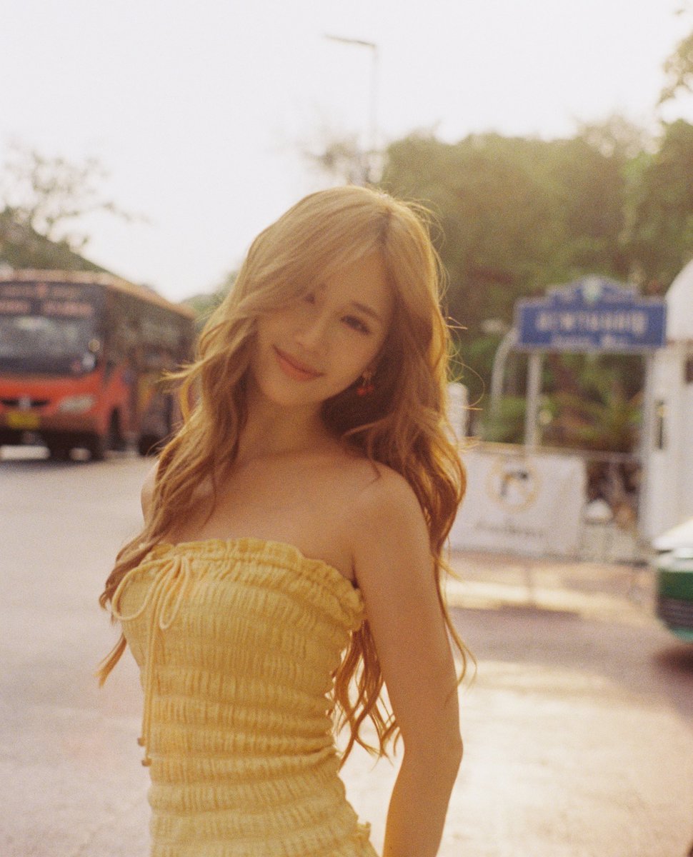 janeeeyeh's tweet image. 💛