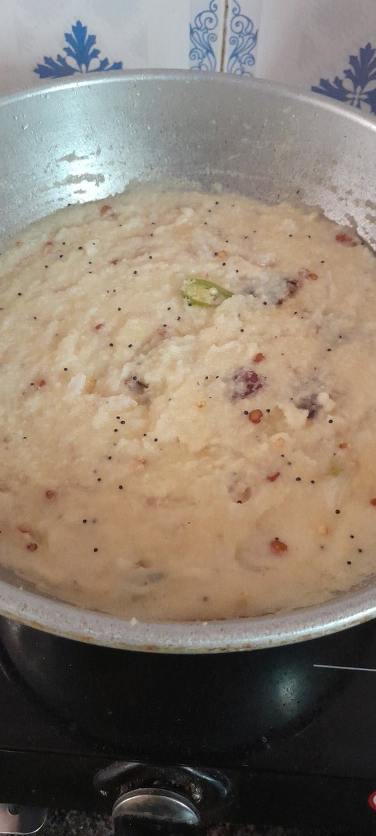 pradeep2697's tweet photo. @sushdishaTer Upma ready....
#Upma4Life 💪💪💪 https://t.co/HAAozVK0iS