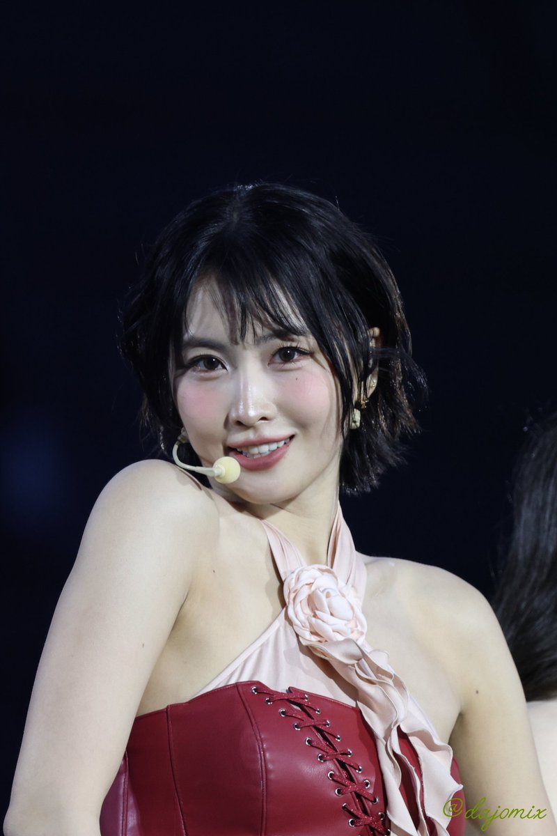 250424 HQ #TWICE #MOMO #モモ #Coldplay