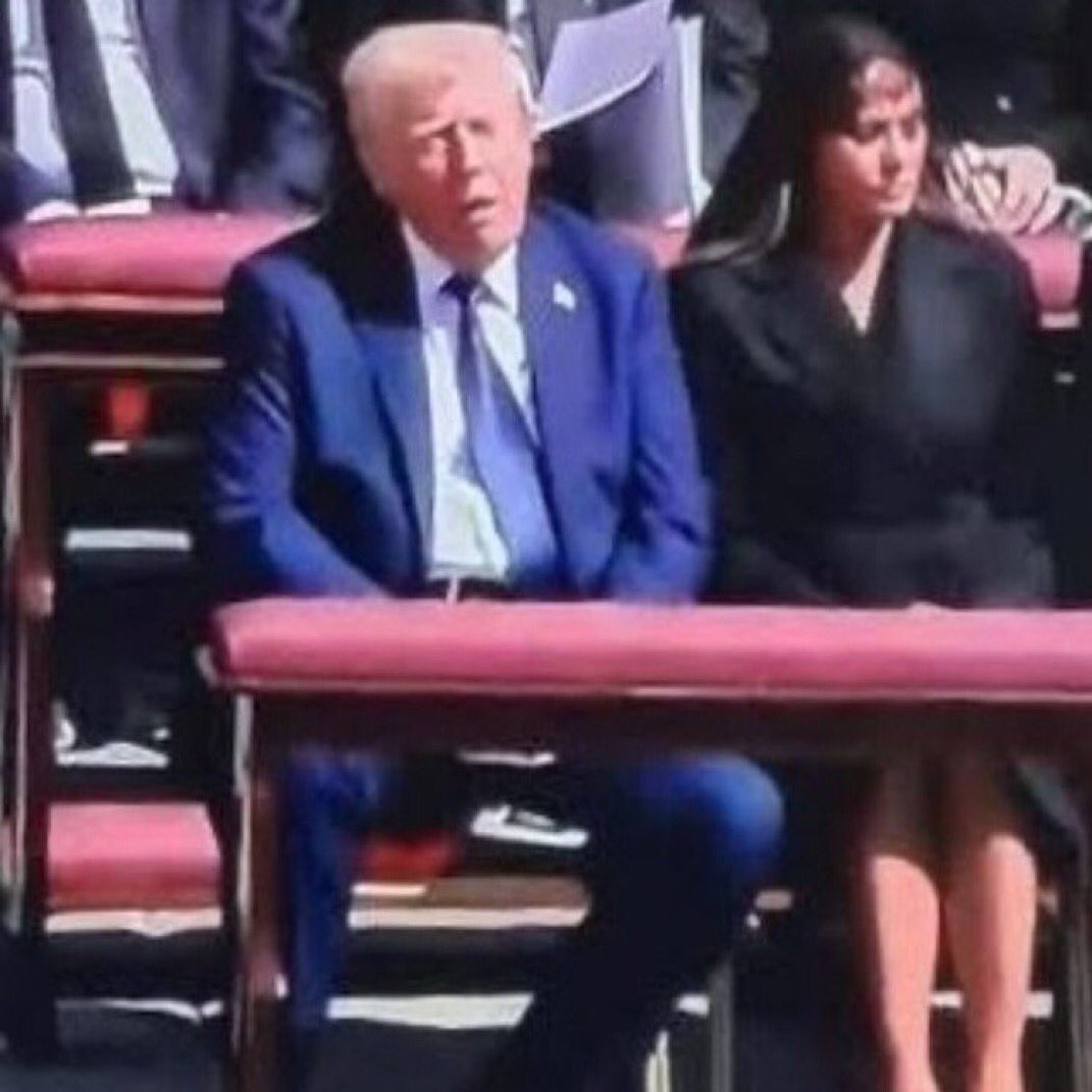 TheRickyDavila's tweet photo. How absolutely fucking embarrassing. https://t.co/EQnanyBi4d