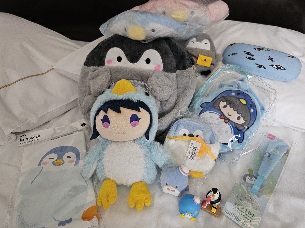 なーちゃん (@naonn5115) on Twitter photo 今日は、ぺんぎんカフェ🐧
持ってきたぺんぎん🐧と頂いたぺんぎん🐧 今日は、ぺんぎんカフェ🐧
持ってきたぺんぎん🐧と頂いたぺんぎん🐧