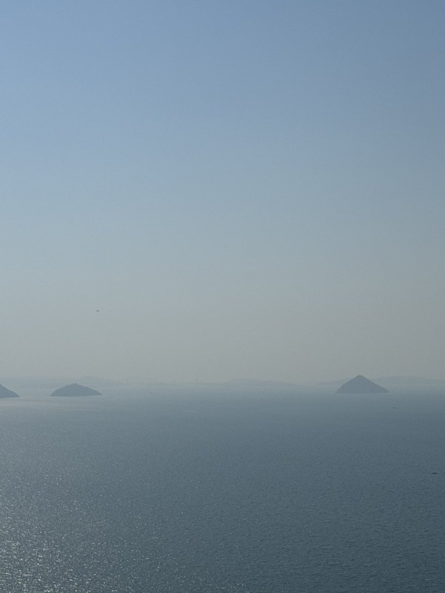 kiktnk's tweet photo. 春の瀬戸の海らしい気持ちよい光 https://t.co/6VZfyTZ3WY