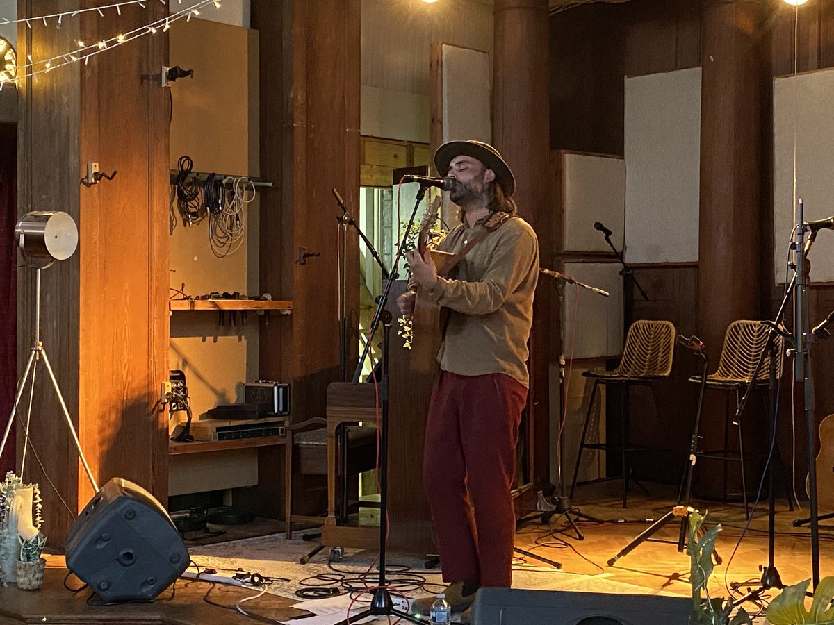 Tim Smith (@timsmith2021) on Twitter photo Stunning opening sets by Niamh Rowe & <a href="/marvpowellmusic/">Marvin Powell</a> at a packed <a href="/WKArtsC/">West Kirby Arts Centre</a> for the <a href="/paul__molloy/">Paul Molloy</a> headline gig! Stunning opening sets by Niamh Rowe & <a href="/marvpowellmusic/">Marvin Powell</a> at a packed <a href="/WKArtsC/">West Kirby Arts Centre</a> for the <a href="/paul__molloy/">Paul Molloy</a> headline gig!