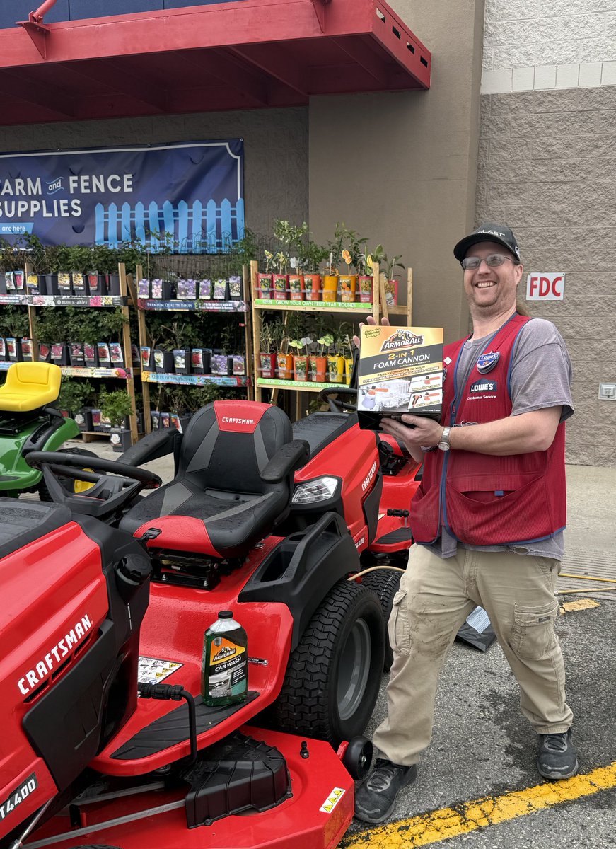 AdamM1888's tweet photo. PJ out showing off the spray foam canon for this weekend's demo at Beckley Lowe's.  

@JBBailey88 https://t.co/FkuZd6jvqi