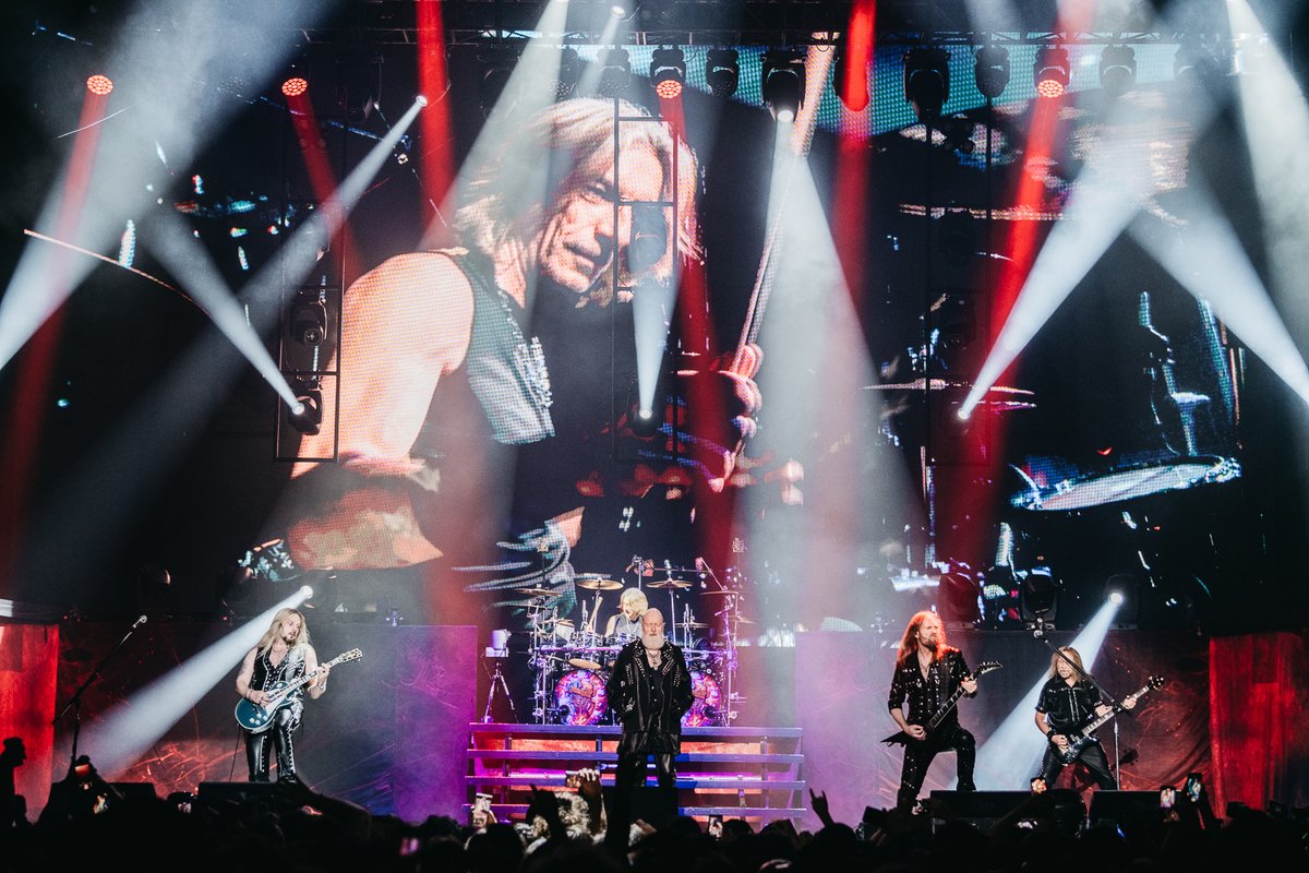 judaspriest's tweet photo. WEDNESDAY 23RD APRIL 2025 - MOVIESTAR ARENA/SANTIAGO, CHILE

Photos: Miguel Fuentes
Stage Clothes: @RayBrownFashion https://t.co/YjCsBPGGVk