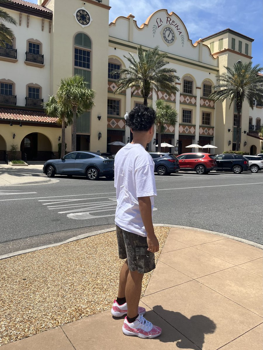JustinAlmeidaa's tweet photo. I Took All Dem L’s But I Kept Grinding It Wasn’t Easy 💕 https://t.co/IOiTuGaJWA