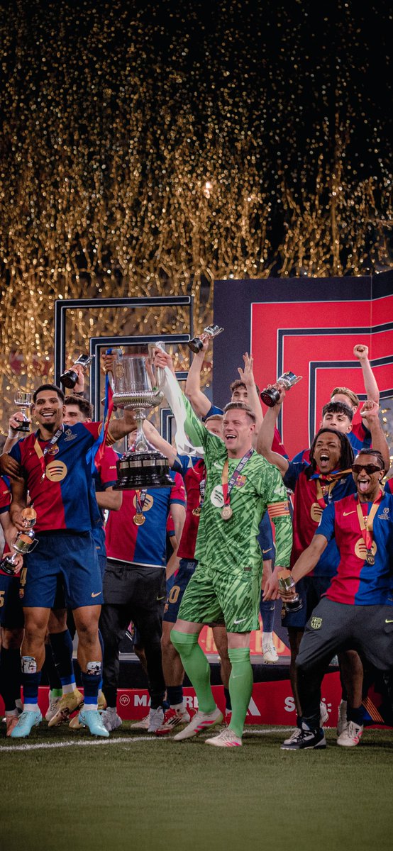 ⁴ᵏ #Barcelona 𝑾𝒆 𝑨𝒓𝒆 𝑻𝒉𝒆 𝑪𝒉𝒂𝒎𝒑𝒊𝒐𝒏𝒔. 🏆💙❤️