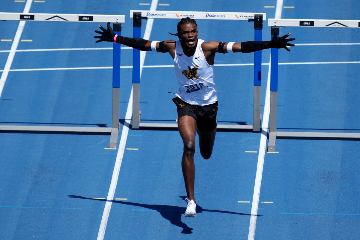 DrakeRelays's tweet image. 𝟮𝟬𝟮𝟱 𝗥𝗲𝗹𝗮𝘆𝘀 𝗥𝗲𝗰𝗮𝗽

World&apos;s elite, collegiate stars, and Iowa&apos;s top prep products put on a track and field masterclass to close 2025 Drake Relays.

📰➡️ bit.ly/3S9FsWe