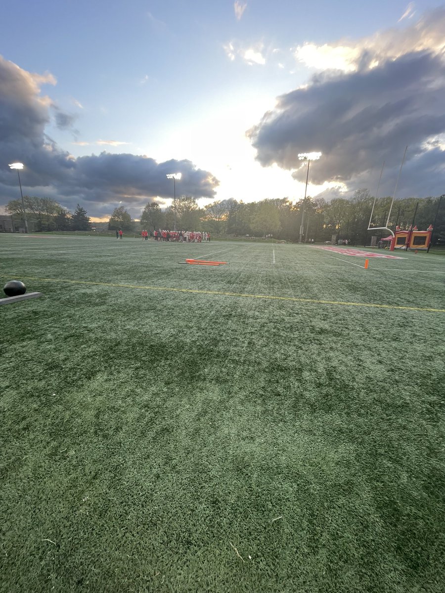 Dillon nunes (@dillonnnunes) on Twitter photo A huge thank you to the staff at <a href="/Marist_Fball/">Marist Football</a> for having me up to campus today for a visit. It was great being able to see the beautiful campus, facilities and spring scrimmage.
<a href="/Noah11_V/">Noah Vedral</a> <a href="/CoachKotlarz/">Roger Kotlarz</a> <a href="/CoachMWillis/">Mike Willis</a> <a href="/CoachTJWeyl/">TJ Weyl</a>
#FPT #MET #fb #football #recruit A huge thank you to the staff at <a href="/Marist_Fball/">Marist Football</a> for having me up to campus today for a visit. It was great being able to see the beautiful campus, facilities and spring scrimmage.
<a href="/Noah11_V/">Noah Vedral</a> <a href="/CoachKotlarz/">Roger Kotlarz</a> <a href="/CoachMWillis/">Mike Willis</a> <a href="/CoachTJWeyl/">TJ Weyl</a>
#FPT #MET #fb #football #recruit