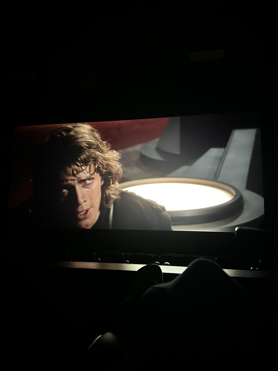 spideygalsolo's tweet photo. this scene hit so different knowing Ahsoka sensed his fall to the dark side https://t.co/eko9v3Q6es