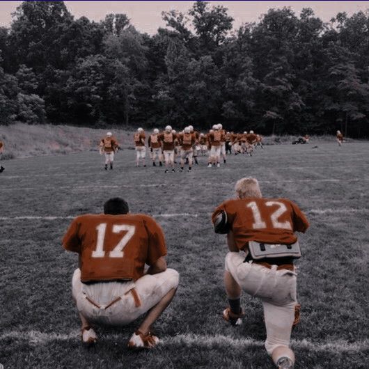 AristsAchain's tweet photo. ⠀ 
─── 𝐃𝐀𝐌𝐈𝐄𝐍 𝐌𝐀𝐃𝐃𝐎𝐗 ───
                 80s Au - 𝕿𝖍𝖗𝖊𝖆𝖉
⠀⠀
      𝐈. "Student-athlete".
      𝐈𝐈. Universidad de Harvard.
      𝐈𝐈𝐈. Derecho / Jugador de rugby.
⠀⠀⠀⠀⠀⠀⠀⠀⠀ https://t.co/8DgIGlaGRU