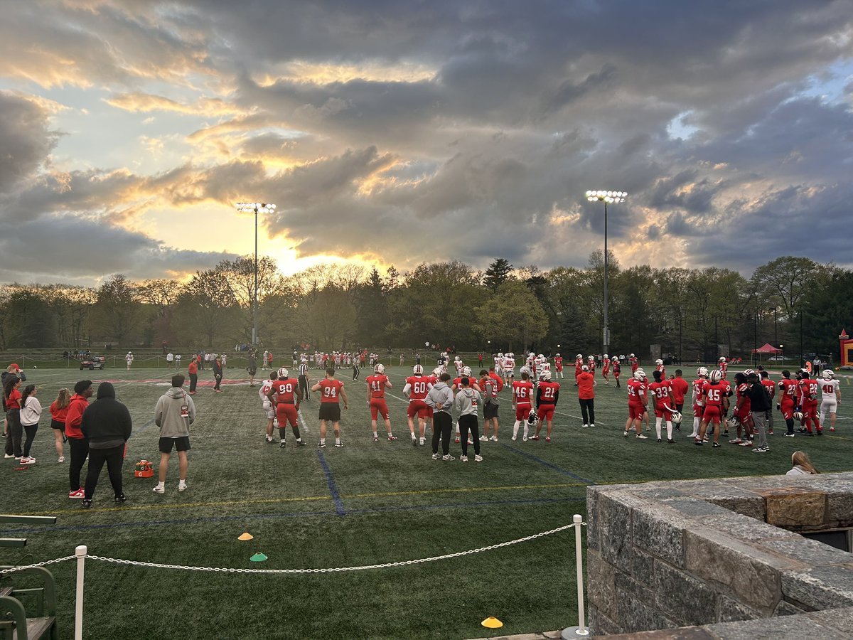 Milo Makes (@makesmilo) on Twitter photo Had a great junior day <a href="/Marist_Fball/">Marist Football</a>, was great to get up to see campus and experience a practice!
<a href="/Coach_Mill_/">Kevin Mill</a>
<a href="/John_P_OConnor/">Coach John O'Connor</a>
<a href="/CoachMWillis/">Mike Willis</a>
<a href="/S1insider/">Suburban One Insider</a>
<a href="/PRZPAvic/">VicCastilloPRZ</a>
<a href="/EdOBrienCFB/">EdOBrienCFB</a> Had a great junior day <a href="/Marist_Fball/">Marist Football</a>, was great to get up to see campus and experience a practice!
<a href="/Coach_Mill_/">Kevin Mill</a>
<a href="/John_P_OConnor/">Coach John O'Connor</a>
<a href="/CoachMWillis/">Mike Willis</a>
<a href="/S1insider/">Suburban One Insider</a>
<a href="/PRZPAvic/">VicCastilloPRZ</a>
<a href="/EdOBrienCFB/">EdOBrienCFB</a>