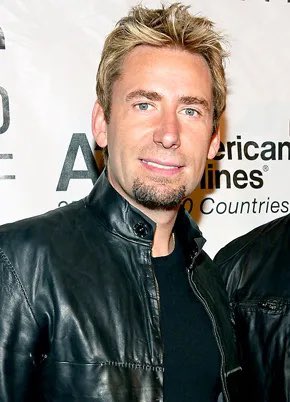 PraiseTrainTV's tweet photo. Say hi if you love Chad Kroeger https://t.co/o3eAA7EVjA