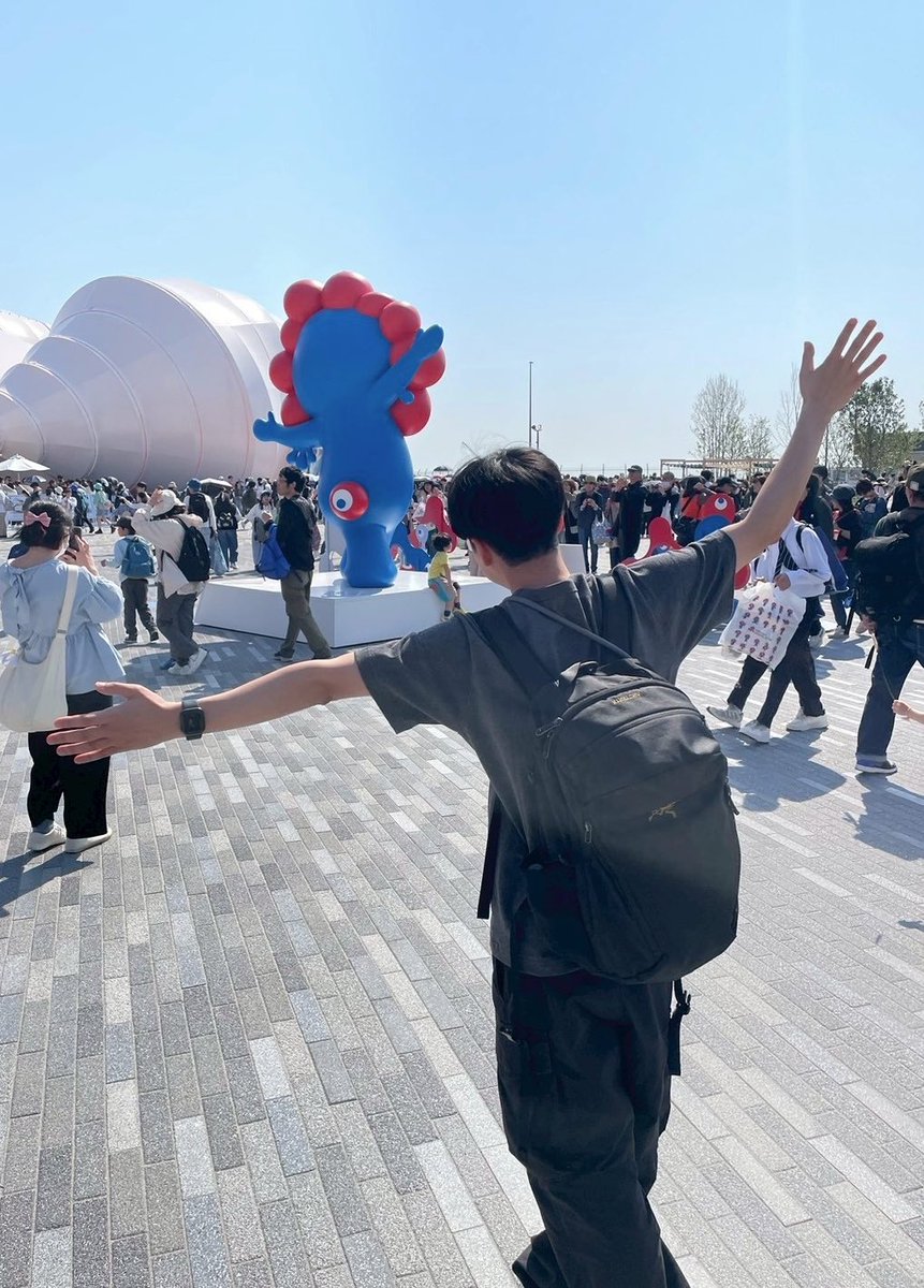 charooolog_'s tweet photo. 大阪・関西��博へ行ってきました🐙GW初日ということもあって多くの人でごった返してましたが、事前予約枠含めて4つくらいパビリオンまわれてよかった👀大人も子供もワクワク明るい顔をしていて良い空間でした☀️ https://t.co/1ewMlN3tBq