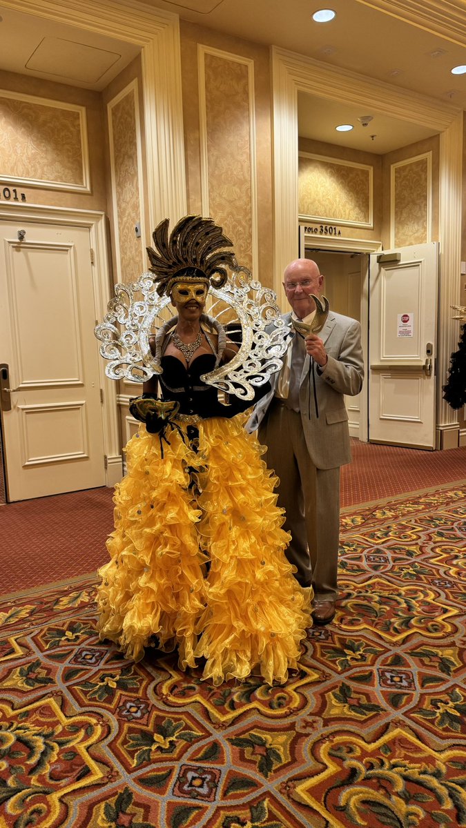 Amer. Urol. Assn. (@amerurological) on Twitter photo Past President of the AUA, Dr. John Barry, is in the Masquerade spirit here at the <a href="/UrologyCareFdn/">Urology Care Foundation</a> benefit! 🎭
#AUA25 Past President of the AUA, Dr. John Barry, is in the Masquerade spirit here at the <a href="/UrologyCareFdn/">Urology Care Foundation</a> benefit! 🎭
#AUA25