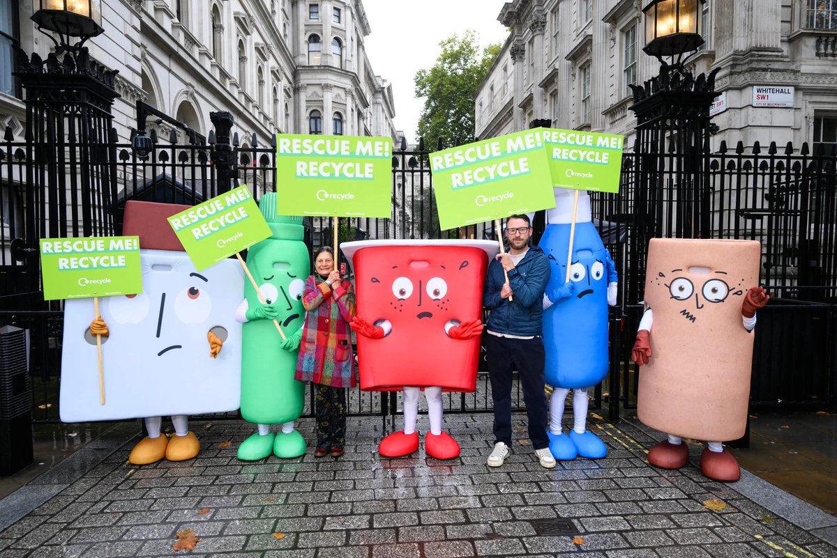 Save the envoirment tweet media