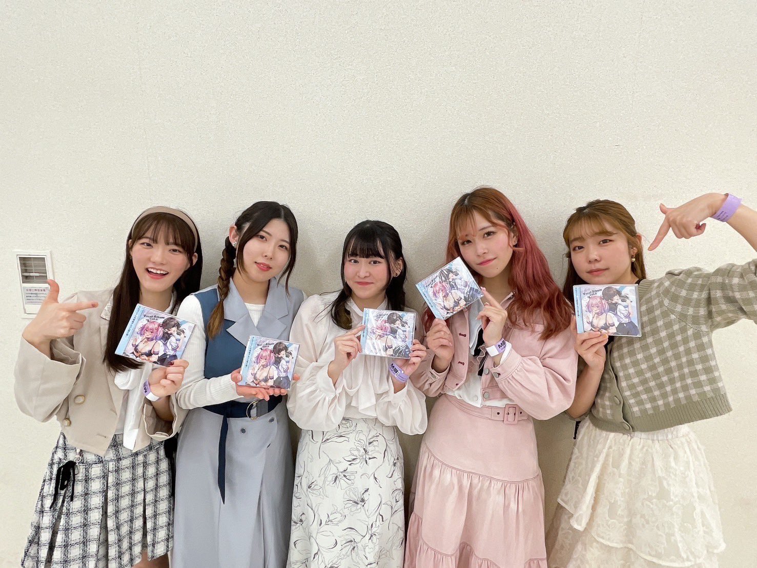 河奈ナミ@5/3(土)「opal」LIVE出演 御茶ノ水 (@kawananami) / X