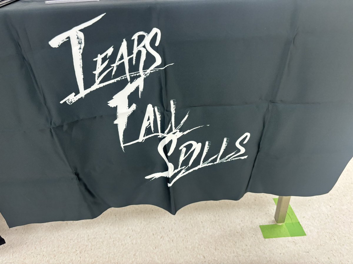 設営完了しました！
よろしくお願いします！
ポストハードコアやってます！
激しいのあります💪
#M3春2025