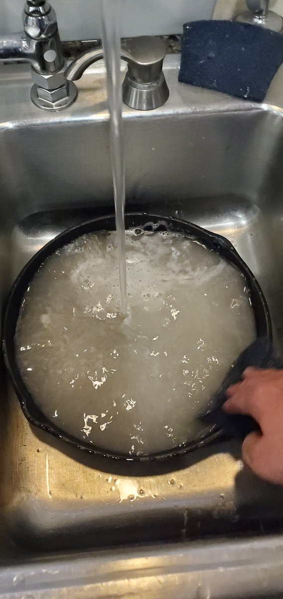 People trying to tell me how to wash my castiron can just mind their business.