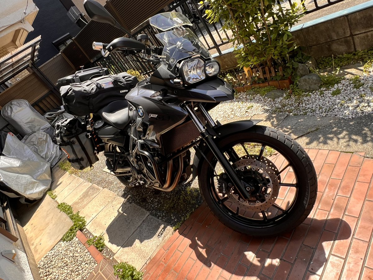 taka_crf250's tweet image. 積載完了！
最後はなんとかまとまったかな？

準備万端…だけど
なんとこれからカイシャの
メール確認&amp;amp;返信

→まあ、キャンプ場で電話ガンガン
かかってきてもちょっと…なので

#ソロキャンプ
#ソロツーリング
#giantloop