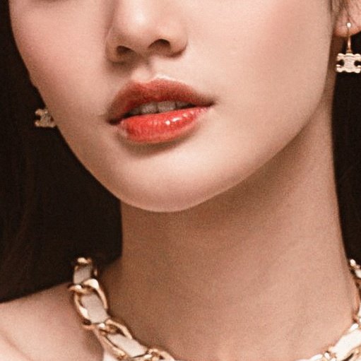 lookmhee's lips (@lookmheeslips) on Twitter photo 