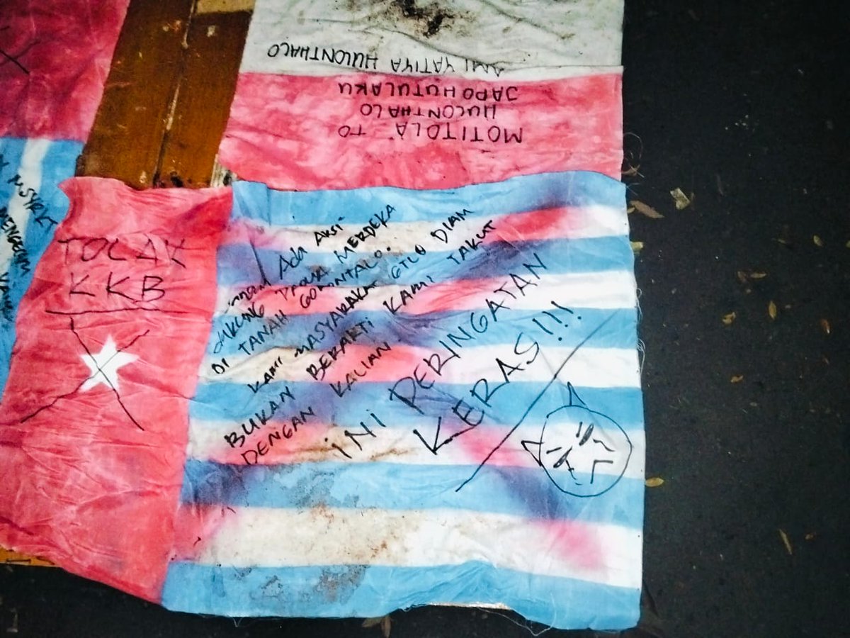 Early this morning at 3AM (Apr 27), Papuan students at their dormitory in Gorontalo were attacked with a package containing an Indonesian flag and a Morning Star flag, along with a written threat