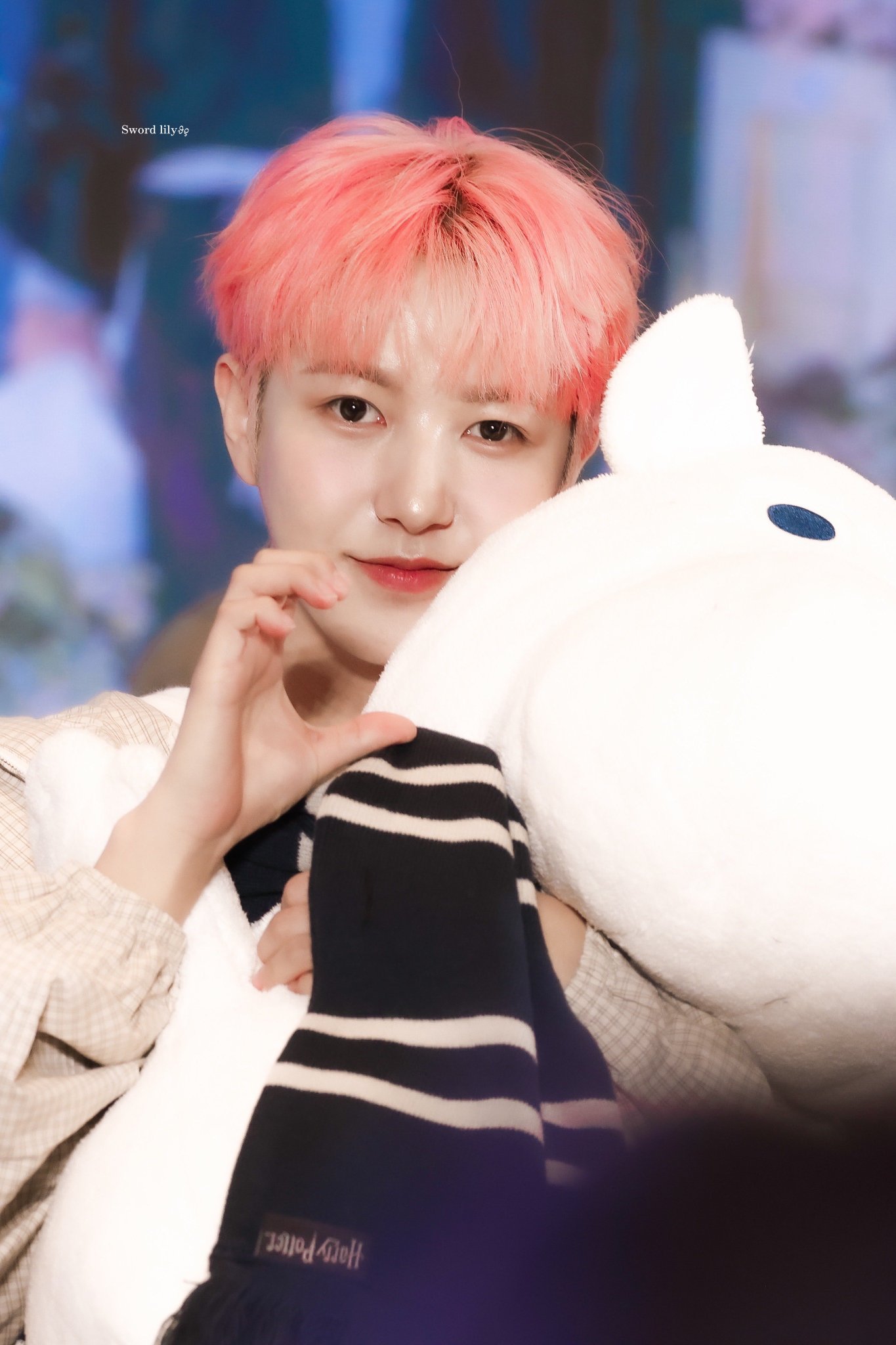renjun fan (@ROLO0323) / X renjun fan (@ROLO0323) / X
