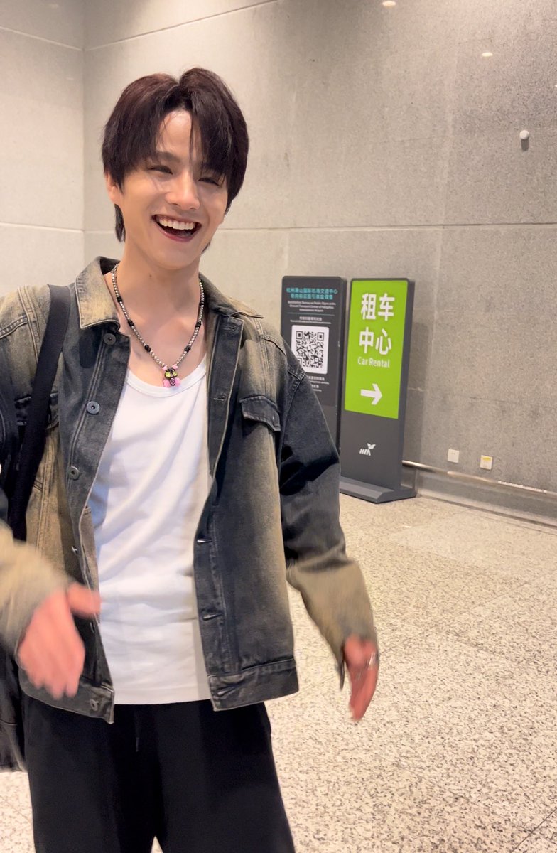 WZHdeATM's tweet photo. 可愛い！

#LEV #레비 #レビ 
#ワンズハオ #王子浩
#WANGZIHAO #왕즈하오 https://t.co/0UZ007bXFZ