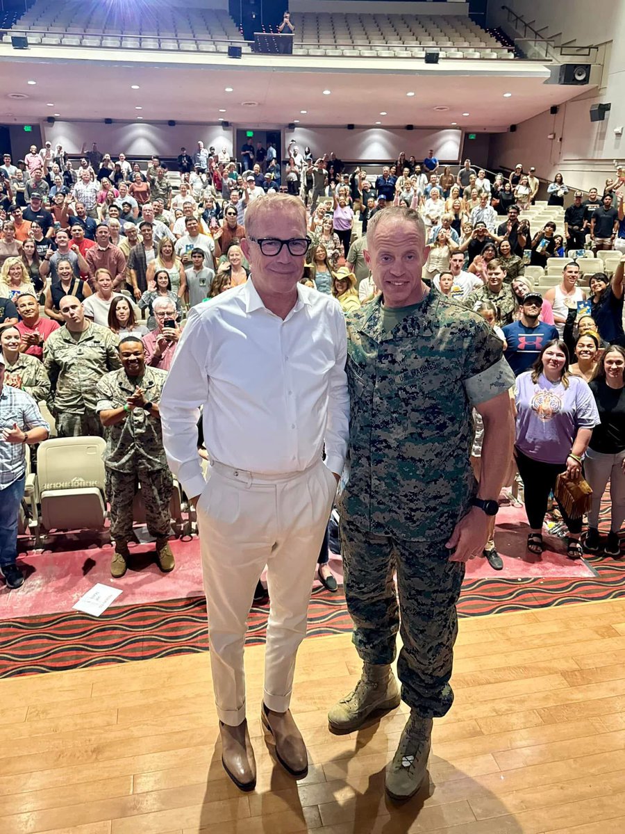 Kevin Costner Group &MW tweet media