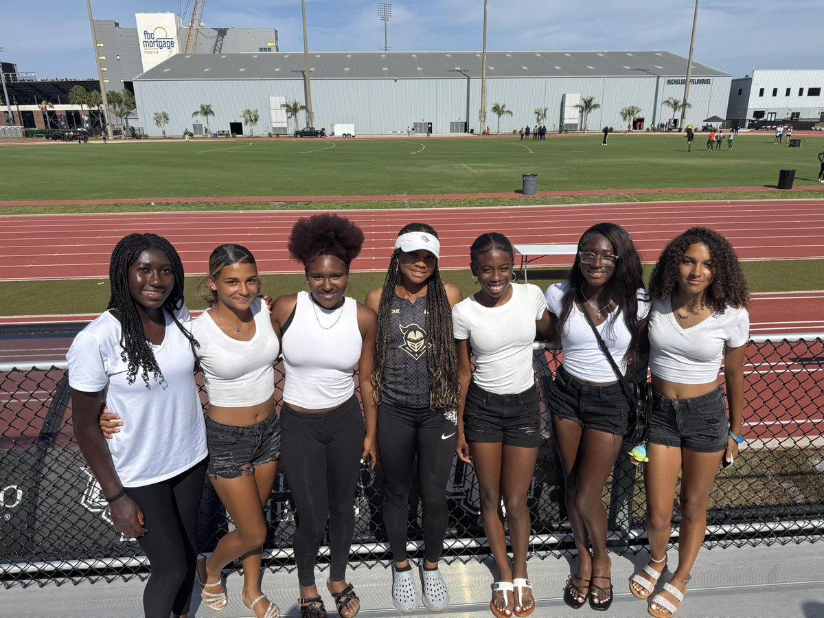 Coach Ray tweet media