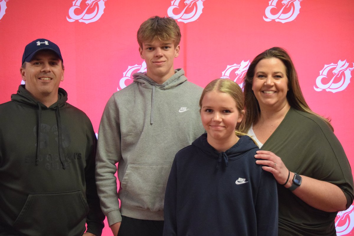 Thank you to <a href="/msum_football/">MSUM Dragon Football</a> for the amazing junior day.
